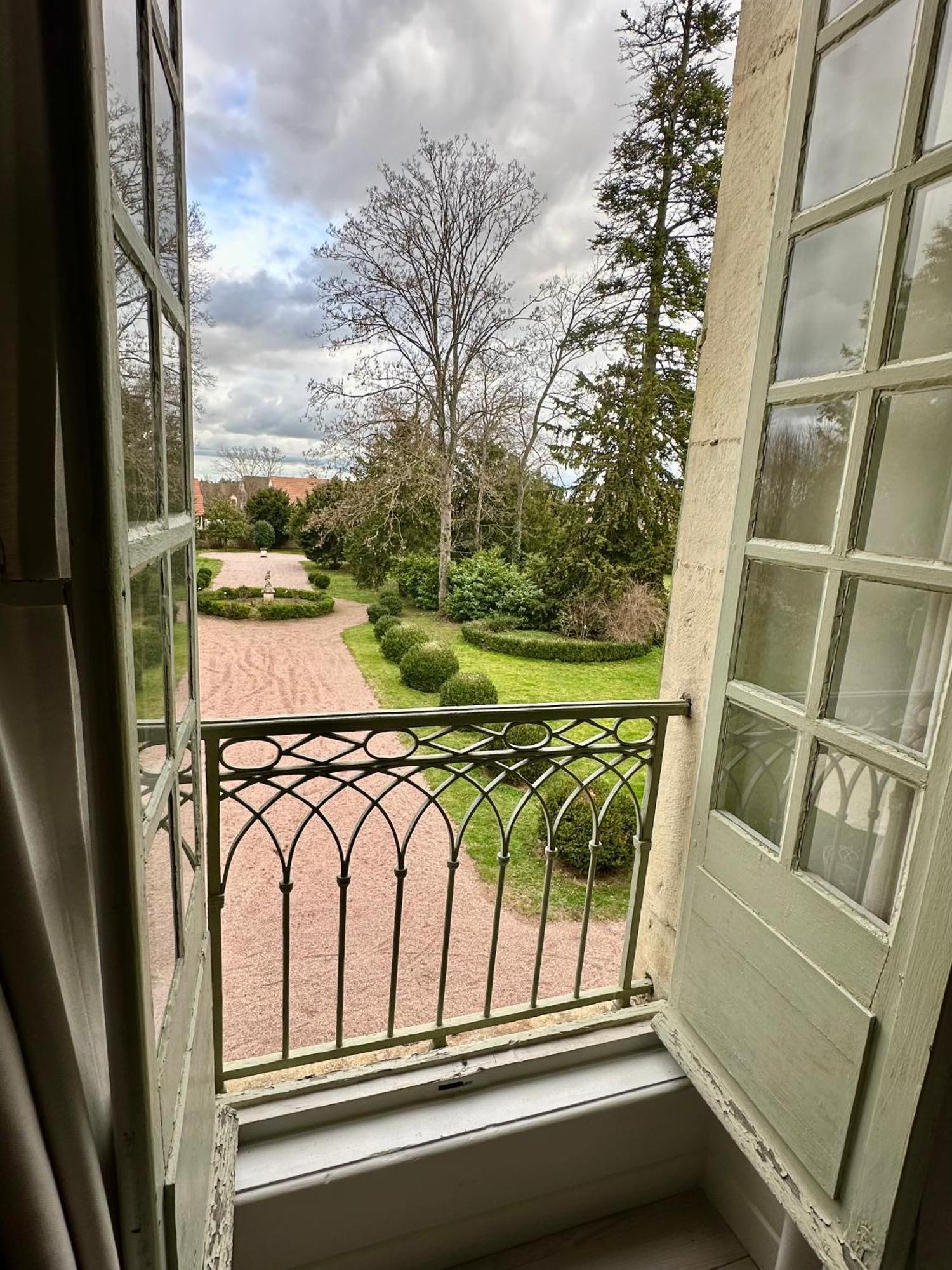 Cote Park Bed & Breakfast Givry  Exterior photo